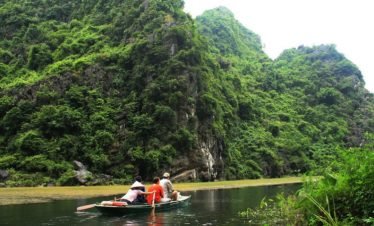 HANOI – BAI DINH PAGODA – TRANG AN – HANOI