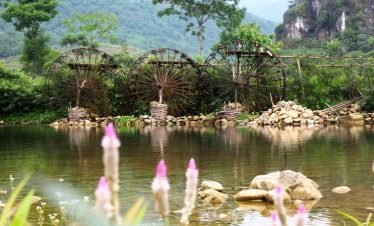 Daily Tour To Mai Chau – Pu Luong Nature Reserve – Kayking on Da River Lake – Cycling in Bamboo Forest 3 days 2 nights