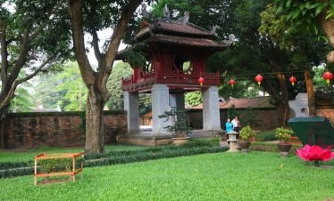 Circuit de la route mandarine à Angkor – Départ à Hanoi