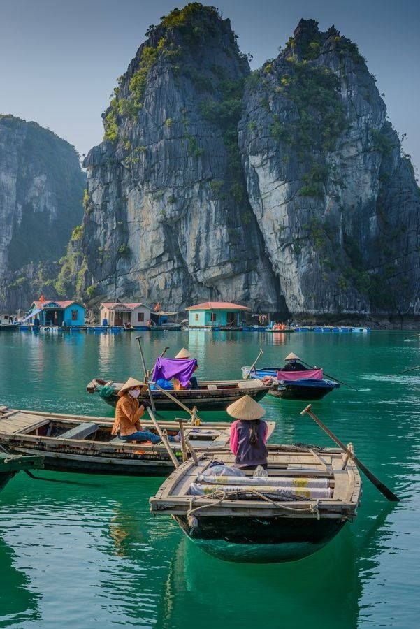 Halong Bay Vietnam SinhTourist